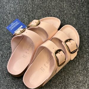 Birkenstock Arizona Hammered Big Buckle size 39 Color: Light Rose